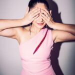 Mrunal Thakur Instagram - Barbie energy in this Oppenheimer world! 💝🌷💄
