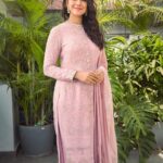 Mrunal Thakur Instagram - Sometimes you just gotta pink outside the box 🤪