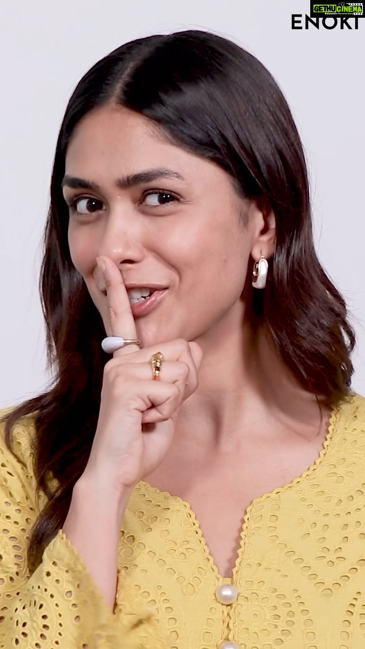 Mrunal Thakur Instagram - The secret is out! Get ready to shop till you drop at the first ever ENOKI kiosk at Sarath City Capital Mall in Hyderabad! From super convenient work bags to resort wear totes to gorgeous party slings...@Enoki_world has got a little something for every mood! #enokibags #handbags #slingbags #clutches #hyderabad