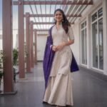 Mrunal Thakur Instagram - Gajra after almost a year!