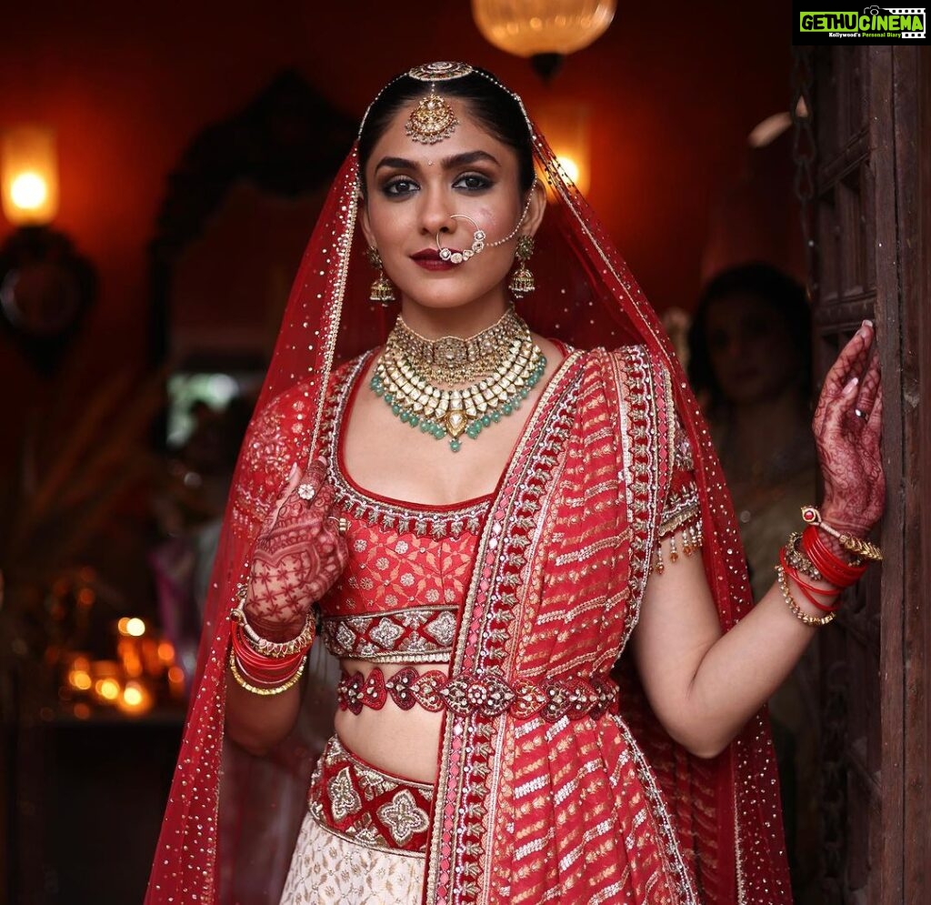 Mrunal Thakur Instagram - Just in: unseen pictures from my big day 💍 #MadeInHeavenOnPrime, S2, Aug 10 only on @primevideoin @excelmovies @tigerbabyofficial