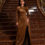 Mrunal Thakur Instagram - 🤎🤎🤎 Makeup - @missblender Hair - @deepalid10 Styled by- @sheefajgilani Assisted by- @sabrinawhite98 @nirikshapoojary_ @_praa___ @palakshahh18 @jhanvikhatwani_ @tooboldforyou Photographer - @shekhar_jay Photographer’s assistant - @shan_muga Outfit- Dress: @lolabysumanb Headband: @hm Accessories: @Pipabella Shoes: @aands_official