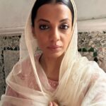 Mugdha Godse Instagram – New job new beginnings… 
Completed an interesting project… 

#workmode #newproject #gratitude #love #silence