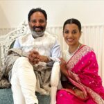 Mugdha Godse Instagram – Happiest Birthday to my beloved master ‘Tarneiv’ ji… blessed to be Basking in Thy glory… 🙏🏽🙏🏽🙏🏽❤️❤️❤️

In pure Gratitude… 🌸🌸🌸

#gratitude #love #devotion #krsnaa Delhi, India