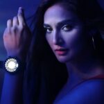 Mukti Mohan Instagram - It’s time to groove and move with the all-new @fireboltt_ Cyclone smartwatch 🌀 The smartwatch comes with vibrantly colored textured straps and is equipped with top-notch features like a 1.6” HD round display, Bluetooth calling, motion sensor gaming, always-on display, assisted GPS, NFC access door control, and much more. 🔥⌚ Out now on fireboltt.com and Flipkart at a special launch price of INR 2499 only! #Fireboltt #Cyclone #TwistOfBliss