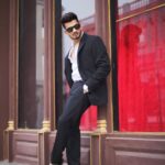 Munawar Faruqui Instagram - Aise hi ujala nahi hai meri raahon mai Jalaya hai khudko din raat maine. #munawarfaruqui
