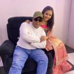Muskan Bamne Instagram - Happy Father’s Day..😍 Swipe 👉 #papa #chachu #dadu @bamne_rakesh_15 @raj_bamne @shyam_bamne #imissyoudadu❤