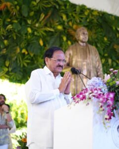 Naga Chaitanya Instagram - Such a memorable intimate morning it was unveiling the ANR statue @annapurnastudios #anr100 . Thank you Venkaiah Naidu garu and all the guests present for making it special , also the entire team at Annapurna . #celebratinganr100 #anrliveson