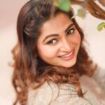 Nakshathra Nagesh Instagram - Happy friendship day Fam! ❤️ wishing you truckloads of memories with your friends and many many many more friends in your family! 🤗💗