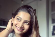 Nakshathra Nagesh Instagram - Happy weekend! ❤️