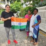 Namitha Instagram - Har Ghar Tiranga ! 🇮🇳 Happy 77th Independence Day to everyone. Started my day with distributing over 100 Indian flags! 🇮🇳 Jai Hind ! Vande Mataram 🇮🇳 @bjp4tamilnadu @bjp4india #happyindependenceday🇮🇳 #wolfguard #vandematram #harghartiranga🇮🇳