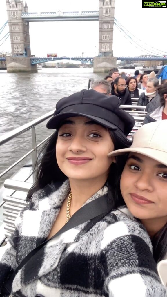 Namitha Pramod Instagram - Take it easy Urvashis throwback video 😝 #throwback #london #reels #reelsinstagram