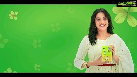 Namitha Pramod Instagram - ഏവർക്കും എളനാടിന്റെ സന്തോഷവും ഐശ്വര്യവും നിറഞ്ഞ പോന്നോണാശംസകൾ 🌸🌺 ഈ ഓണം എന്നും എളനാടിനൊപ്പം!! . . #ElanaduMilk #Elanaduproducts #onam2023 #richdad #wishes #onamvibes #onamspecial #namithapramod Elanadu Milk Pvt Ltd
