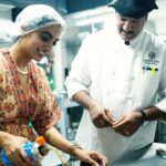 Namitha Pramod Instagram – When the Chef teaches you how to make a rib eye steak 🥩  Learning skills ✨
@summertownrestocafe 
#food #cooking #summertowncafe #panampillynagar #cafe #reels #reelsinstagram #reelitfeelit