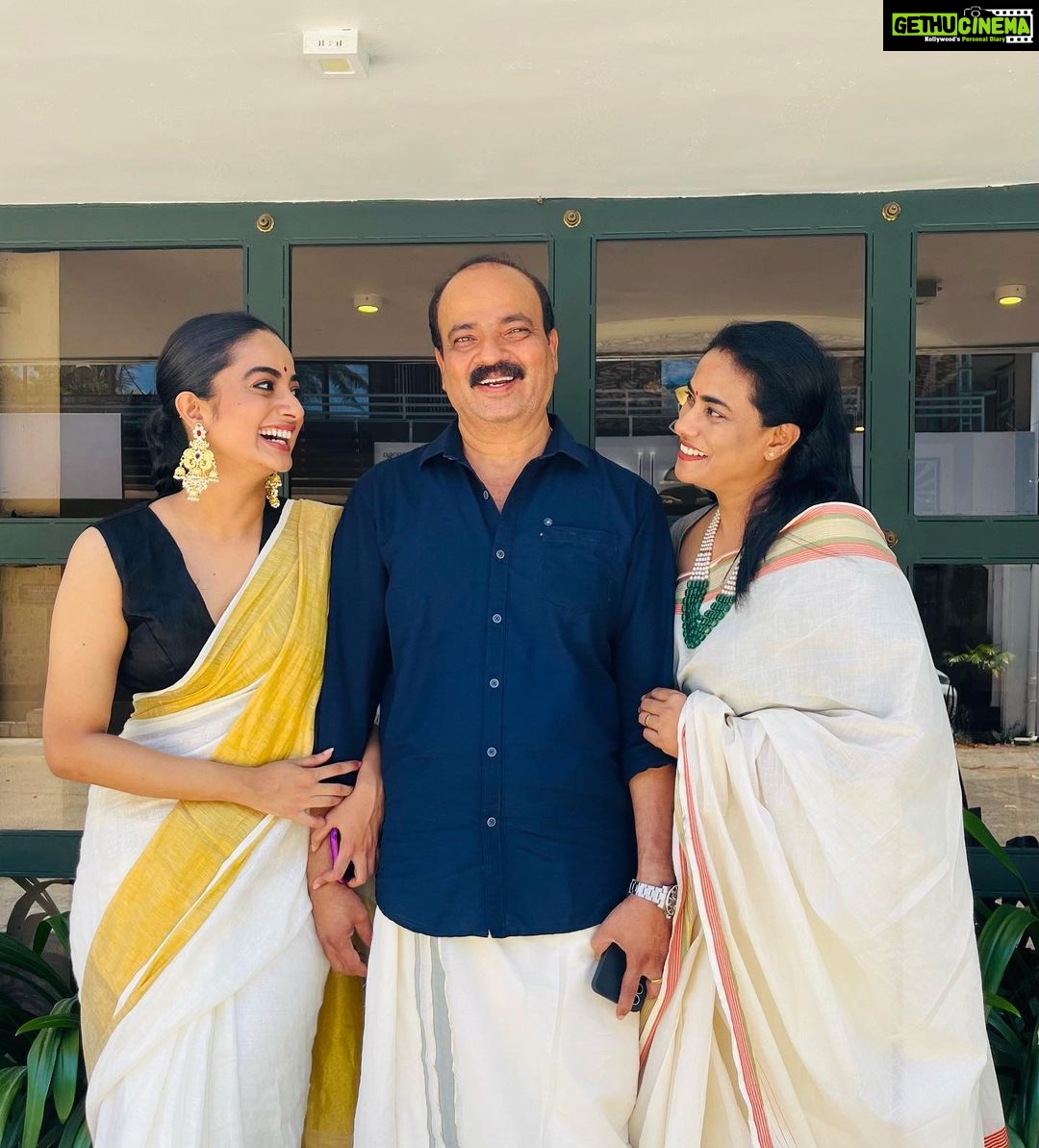 Namitha Pramod Instagram - Onam 2023 @summertownrestocafe ❣️ Missing you @aki_tha_ 🥹 Kochi, India