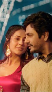 Nawazuddin Siddiqui Instagram - Set your reminders because the music video for #YaarKaSatayaHuaHai with @shehnaazgill goes live at 5 pm on @desimelodies YouTube channel! Your love means the world to me! ❤️
@shehnaazgill @bpraak @arvindrkhaira @jaani777 @desimelodies 

#shehnaazgill #bpraak #jaani #arvindrkhaira #desimelodies