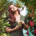 Nayanthara Instagram - Illuminate Glow Serum invites you to awaken your inner radiance, where your skin experiences a luminous transformation. Available on our website from 29.09.2023 #FifthOfFive #9SKINCares