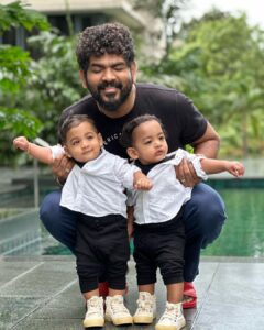 Nayanthara Instagram - En Mugam Konda .. En Uyir ❤️❤️❤️
En Gunam Konda … En Ulag ❤️❤️❤️ 

(Waited for a long time to post these lines and our pics together my lovely boys ❤️❤️☺️☺️🧿🧿🧿)

Happy birthday my dear Sons ❤️❤️🧿🧿
Uyir RudroNeel & Ulag Daiwik ❤️❤️❤️ 
@nayanthara ❤️❤️🧿😇😇😇😍😍😍 

Appa and Amma love U2 beyond what words could explain ! Beyond anything and everything in this life ! 

Thank You 2 for coming into our lives and making it soo happy ! U have brought in all the positivity and blessings , this 1 full year has been filled with moments to cherish for a lifetime ! Love you 2 ! 

You are our world & our blessed life ❤️❤️🧿🧿😍😍😇😇😇😇😇😇😇