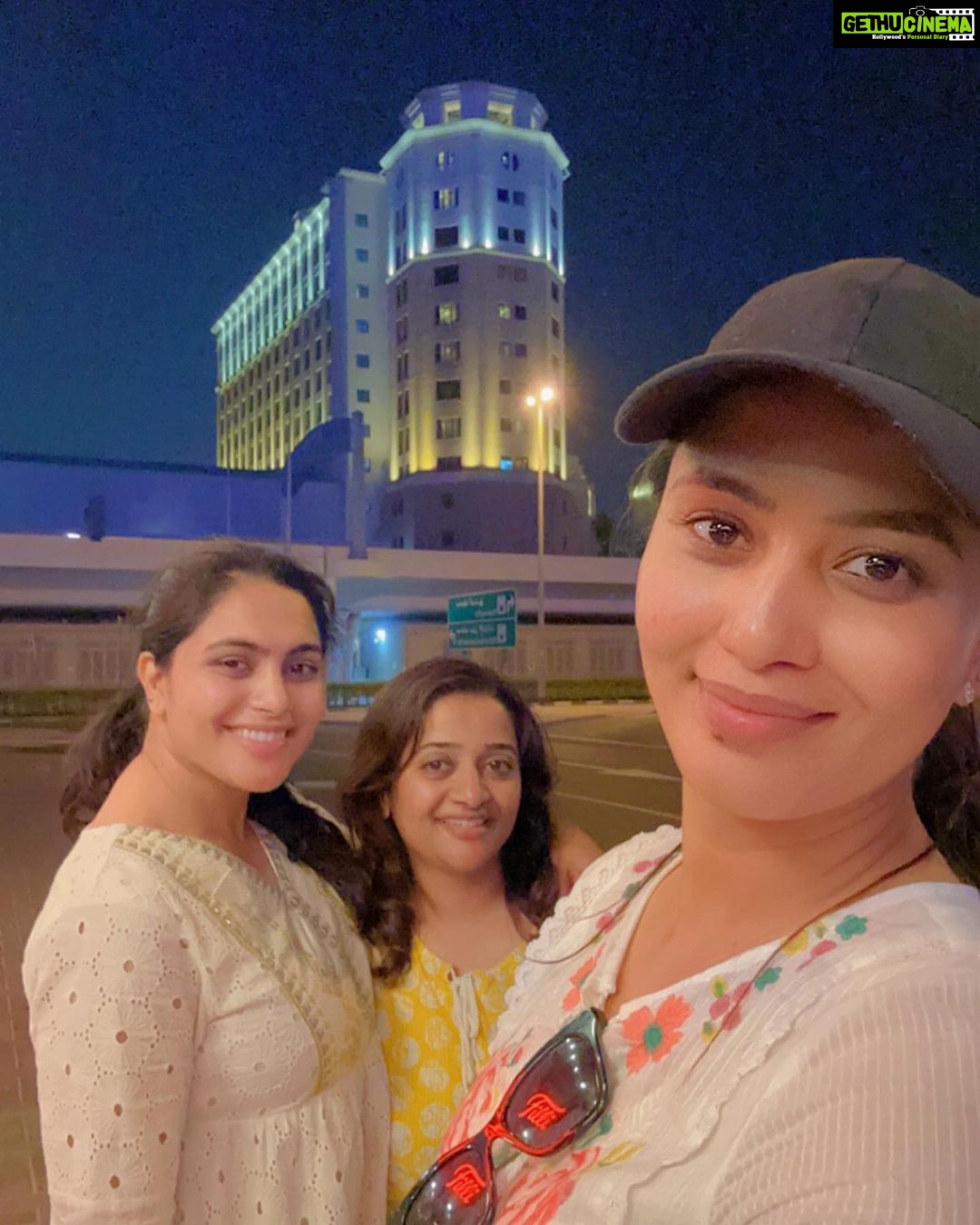 Neha Gowda Instagram - Trip No 10 #dubai Photo dump Feeling so blessed to have experienced the magic of Dubai with some of my favorite people! From the sparkling waters of the Palm Jumeirah to the bustling streets of the Gold Souk, there was never a dull moment on this trip. And despite the heat, we managed to stay cool and have a blast exploring all that this amazing city has to offer. Thank you to everyone who made this trip unforgettable! ππ΄π #Dubai #travel #friends #blessed #memories Special thanks to my favourites @sonugowda β€οΈ & @divyasomgowda β€οΈ Dubai, United Arab Emirates