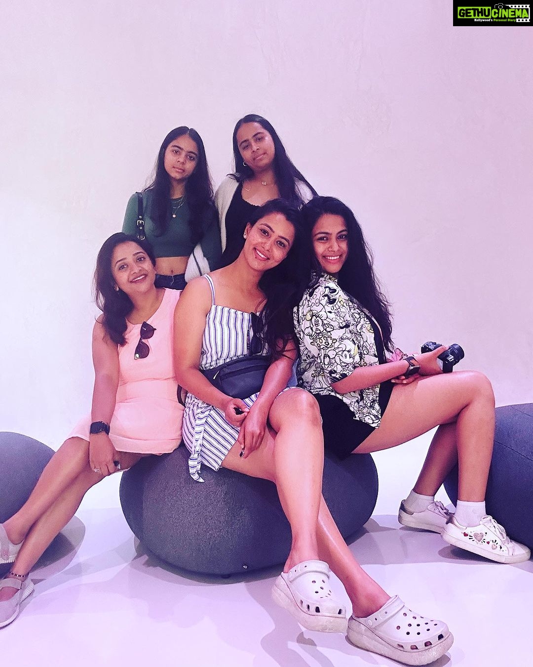 Neha Gowda Instagram - Trip No 10 #dubai Photo dump Feeling so blessed to have experienced the magic of Dubai with some of my favorite people! From the sparkling waters of the Palm Jumeirah to the bustling streets of the Gold Souk, there was never a dull moment on this trip. And despite the heat, we managed to stay cool and have a blast exploring all that this amazing city has to offer. Thank you to everyone who made this trip unforgettable! ππ΄π #Dubai #travel #friends #blessed #memories Special thanks to my favourites @sonugowda β€οΈ & @divyasomgowda β€οΈ Dubai, United Arab Emirates