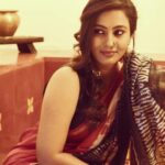 Neha Gowda Instagram - Kadhal Kanmani #kanmani #saree #photoshoot Saree @nerige.story