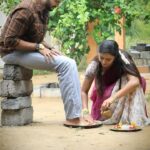 Neha Gowda Instagram - ಸಂಗಮ್-ಗಿರಿಜಾರ ಭೀಮನ ಅಮಾವಾಸ್ಯೆ ಸಂಭ್ರಮದ ತೆರೆಹಿಂದಿನ ಝಲಕ್! ನಮ್ಮ ಲಚ್ಚಿ | ಸೋಮ-ಶನಿ ರಾತ್ರಿ 8 #NammaLacchi #StarSuvarna