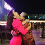 Neha Gowda Instagram - About last night !!! #prebirthdaybash #32 #love #and #only #love #blessed Butterfly Brew