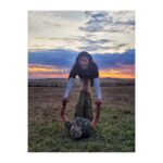 Neha Gowda Instagram – This is US❤️ 

Blessed to have family members with like minded❤️
Life is amazing when closed one’s have common goals❤️ 

#sonugowda #nehagowda #africa #eastafrica #wildlife #kenya #nairobi #masaimaara Masai Mara, Kenya