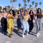 Neha Kakkar Instagram - Ta Ta Ta X Cheez Badi @b.khanfident Wow girls!! 😍🔥 Song Mixed by @mixedbyit Singers: @itsbayanni @jasonderulo & @nehakakkar Posted @withregram • @b.khanfident CALI GIRLS 🌴 🧠: @nidhi.reddy.k 👯‍♀️ : @b.khanfident @iman1013 @meghnac3 @eshhpat @anishakula @nidhi.reddy.k #tatatacandychallenge #tatata #cheezbadi #mashup #desimashup