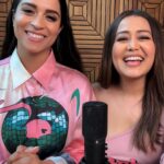 Neha Kakkar Instagram - Ever wonder how they do those sound effects for Bollywood songs? 😂 @lilly x @nehakakkar = ❤️