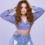 Neha Kakkar Instagram - Love for Denims 🧢 @ubon_official @mann_ubon @praveenbhat @_jimmyzdesigner_ @ritikavatsmakeupandhair @nargis9052