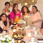 Neha Kakkar Instagram - Tea Party at home for My Birthday this time.. Yeaiiiii.. What a day!!☕️😍