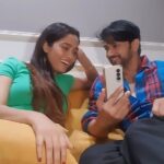 Neha Saxena Instagram - Does this happen with you too? . . #trendingaudio #trendingreels #comedy #comedyvideos #couplecomedy