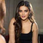 Nidhhi Agerwal Instagram - Queen vibes only 👑 Styling- 🙋🏻‍♀️ Makeup- 🙋🏻‍♀️ 📸- @kalyanyasaswi