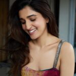 Nidhi Shah Instagram - Fooling around🤪 . . . . 📸- @theguywithacanon