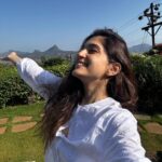 Nidhi Shah Instagram – What’s your Sunday mood? ✨🍀