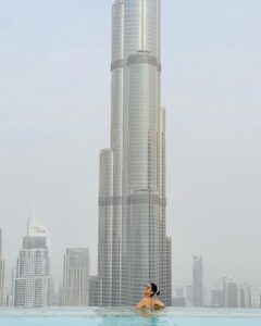 Nidhi Shah Instagram - Got it how I want it 💕 
.
.
.
.
#amazingview #burjkhalife #dubai #travelling