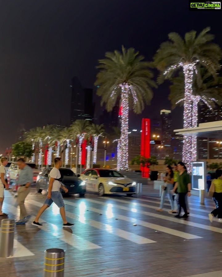 Nidhi Shah Instagram - Antares in the night sky ✨ Dubai, United Arab Emirates