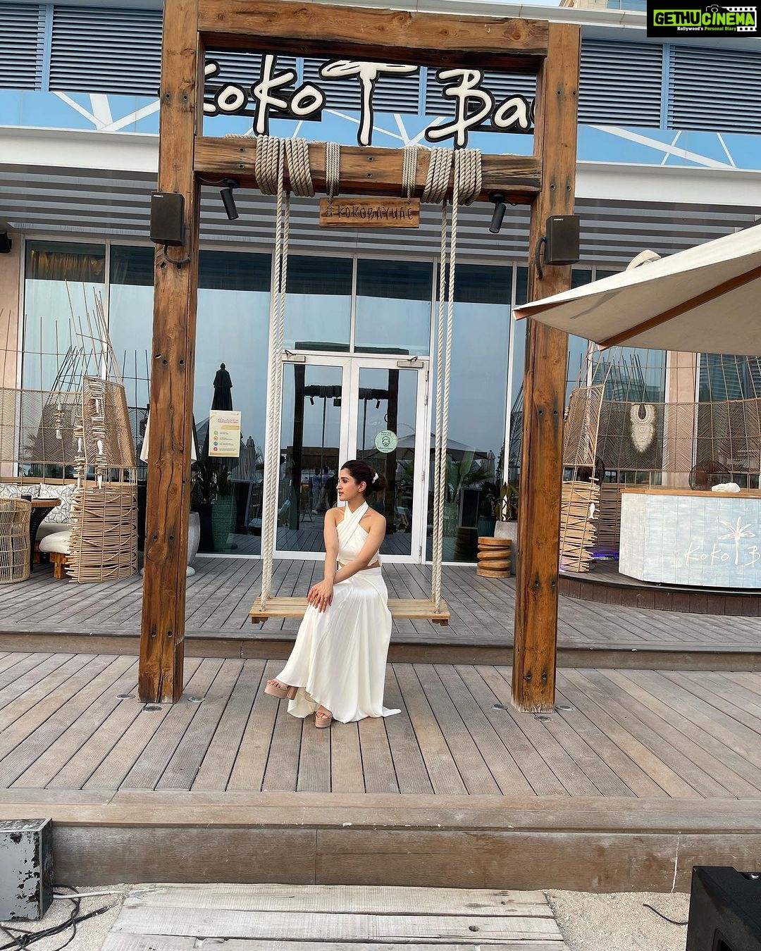Nidhi Shah Instagram - 🤍 Dubai, United Arab Emirates
