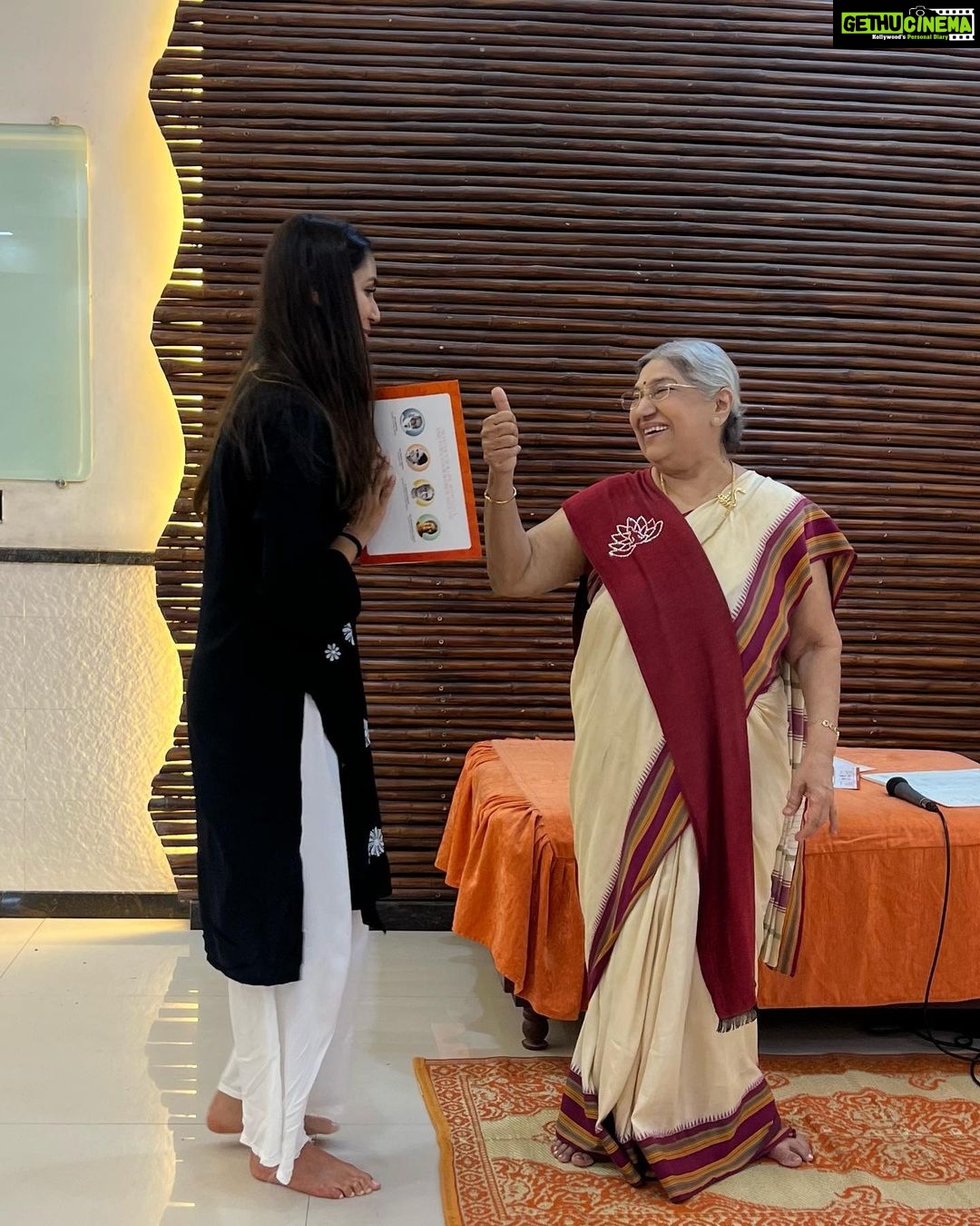 Nikita Dutta Instagram - July was a month when I was supposed to take a long vacation to switch off for a while. But I chose to address something that has been on my mind for a very long time. The timing seemed right and I signed up for the 200 hour teacher’s training course at @theyogainstituteofficial Last 30 days have been all about learning and unlearning. This includes going back to books to study, waking up early to practise and reflecting on each day. I have so much gratitude and joy to be recognised as a certified teacher from today onwards. While I get back to the chaos of this shooting life, I will try to carry this experience with me throughout. 😇🙏