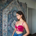 Nikita Dutta Instagram - Barbie, but in comfy denims 🐙🐙 #Friyay #BarbieWeekend