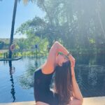 Nikita Dutta Instagram – Soak-stretch-dip-repeat. ☀️🖤 
.
.
.
Wearing: @angelcroshet_swimwear