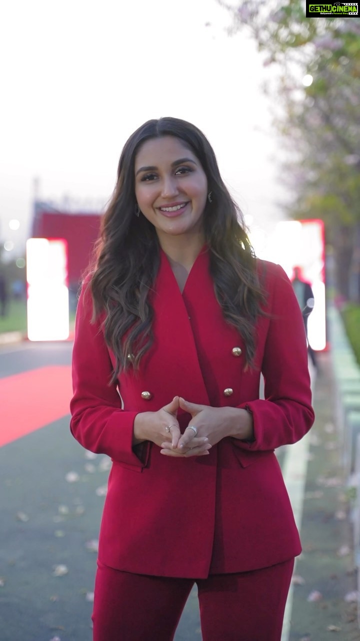 Nikita Dutta Instagram - There are few events in life where you go in as an outsider but immediately feel at home. This Women’s Day, I got to witness the unveiling of the ‘Meri Udaan’ traveling sculpture by Kotak that symbolizes Indian Women’s journey toward financial freedom! Here’s a sneak peek of my incredible experience at the event. Follow @silk.moneymatters - A community of like-minded women who believe in striving for their dreams! #MeriUdaanMeriPehchaan #HappyWomensDay #KotakSilk #WomensDay #Ad