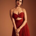 Nikita Dutta Instagram - Tried bringing “💃” to life 😉 . . . 📸: @saurabh_sonkar HMU: @mitavaswani Styled by @vidyulaa Assisted by @she_bohemian_ Outfit: @dziinebydeepa @viralmantra Jewellery: @voycejewellery @squbepr