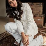 Nikita Dutta Instagram - I want the same confidence in life that I have while wearing white and thinking I won’t dirty it. 👻 🤍 . The stats say 9/10 times I dirty it 🤫 . . . 📸: @saurabh_sonkar HMU: @mitavaswani @rasilaravariamua Styled by @vidyulaa Assisted by @she_bohemian_ Blazer: @themudy.official Trousers: @anjum_khanofficial Earrings: @houseofmitti Shoes: @londonrag_in