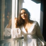 Nikita Dutta Instagram - 🦢 🪶