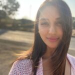 Nikita Dutta Instagram - Hello highway sun ☀️ 🚗 🛣 Pen, Maharashtra