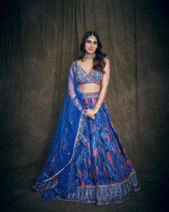 Nikita Dutta Instagram - The inside is probably flaming red currently, but outside is a cool blue. 👊💙 . . . . HMU: @mitavaswani Styled by - @vidyulaa Assisted by- she_bohemian_ Shot by - @mandar_studio Lehenga - @laxmishriali Jewellery - @aulerthofficial Ring- @ishhaara @ascend.rohank