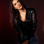Nikita Dutta Instagram – 🖤 👄 🖤
A little bit of leather
For every weather
.
.
.
For @fablookmagazine
Editor & Founder @milliarora7777 @ankkit.chadha2222
Jacket from @shaberryofficial
Styled by @milliarora7777
Mua @dishisanghvii
Hair @amuthevar
Shot by @tanvivoraphotography