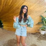 Nikita Dutta Instagram – The Friyay it was! 🏖 🌅 🥂 🥘 
.
.
.
Outfit: @shubhshreestudios @jaferalimunshi